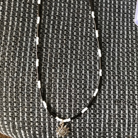 Necklace - Picture 2 of 3